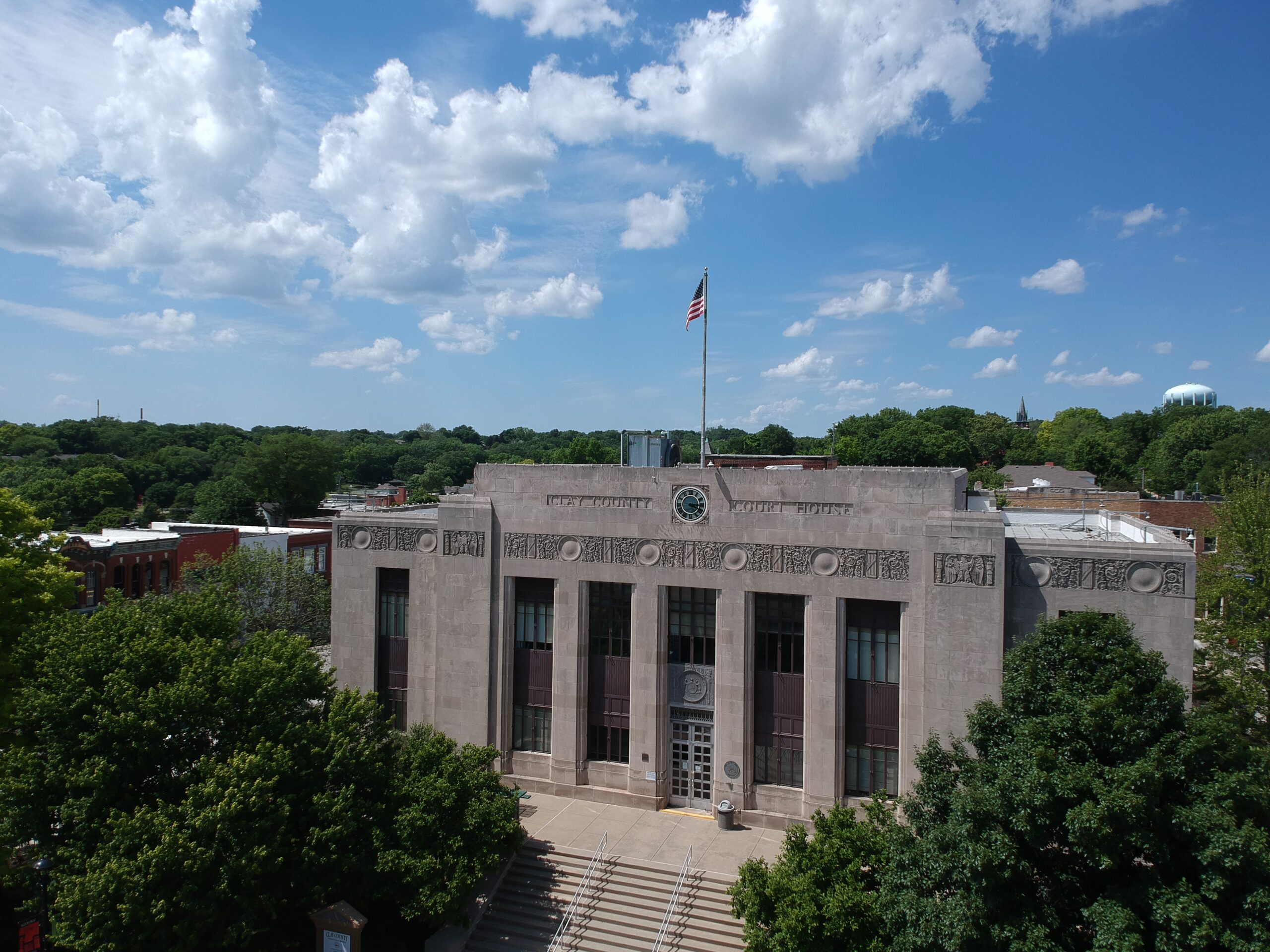 Aerial view of Liberty, MO courthouse