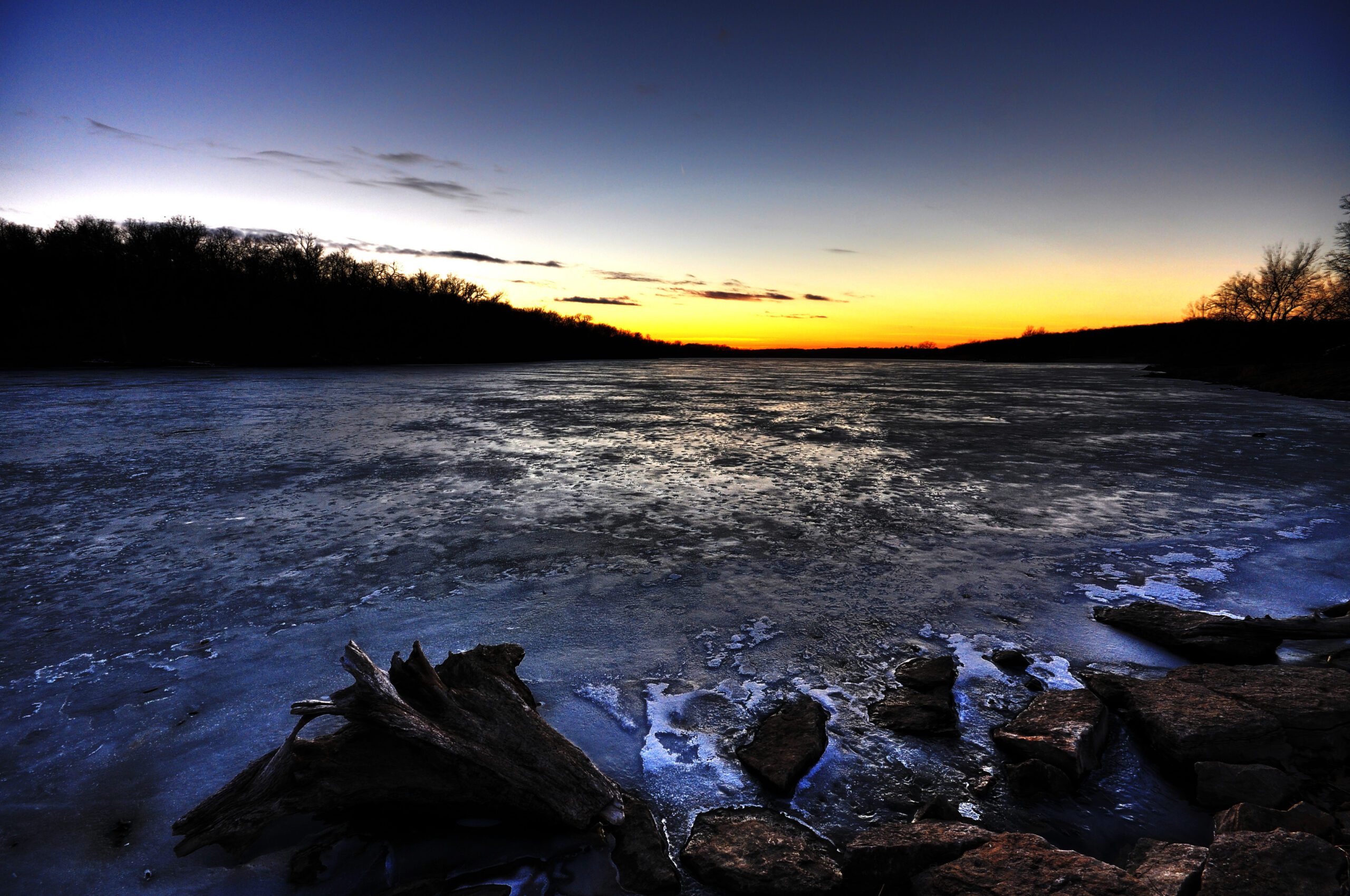 Waves lapping the shore of Shawnee Mission Lake