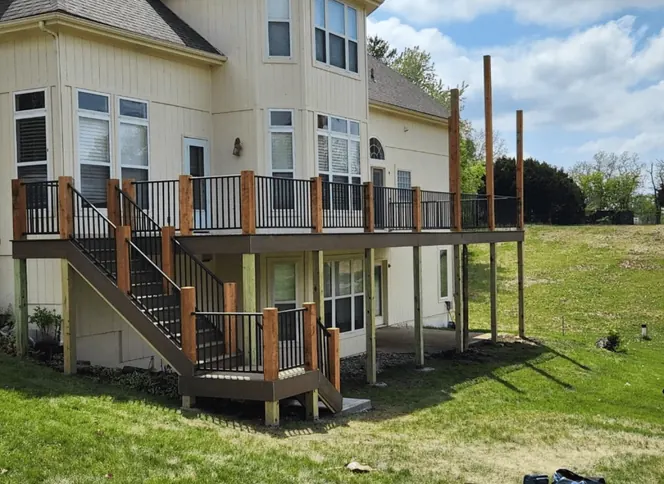 Custom deck project by Shinnova Home