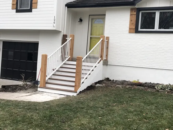 Custom deck project by Shinnova Home