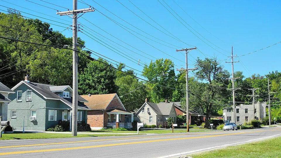 View of historic Chesterifeld homes from the street