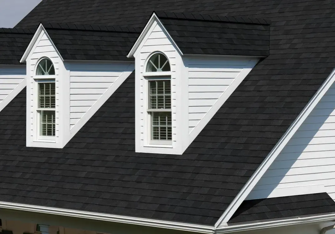 Shinnova Home roofing crew at work