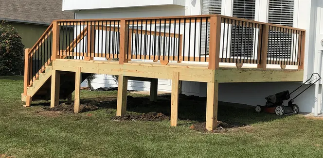 Custom deck project by Shinnova Home